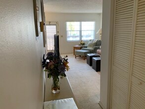 2050 Hythe A in Boca Raton, FL - Building Photo - Building Photo