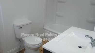 128 S 21st St in Newark, OH - Building Photo - Building Photo