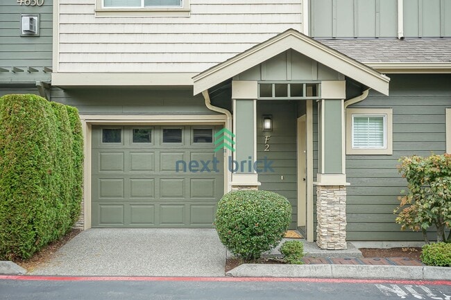 4650 NE 3rd Ln in Renton, WA - Building Photo - Building Photo
