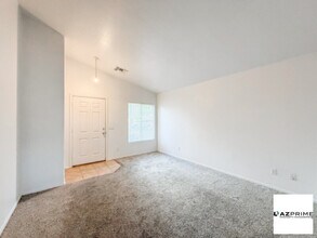 12605 W Shaw Butte Dr in El Mirage, AZ - Building Photo - Building Photo