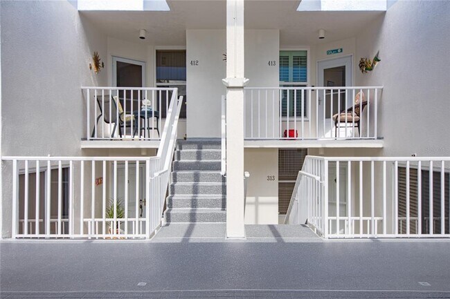 5279 Isla Key Blvd S in St. Petersburg, FL - Building Photo - Building Photo