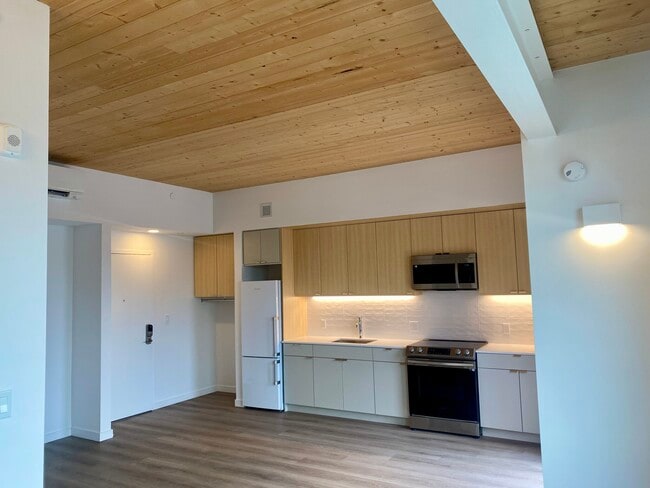 property at 154 Broadway
