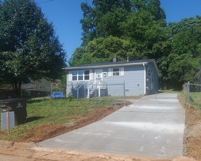 property at 1432 Douglas St