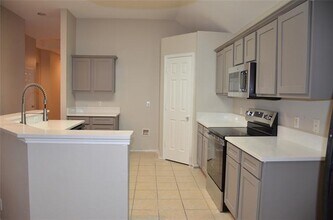 4722 Park Bend Dr in Fort Worth, TX - Foto de edificio - Building Photo