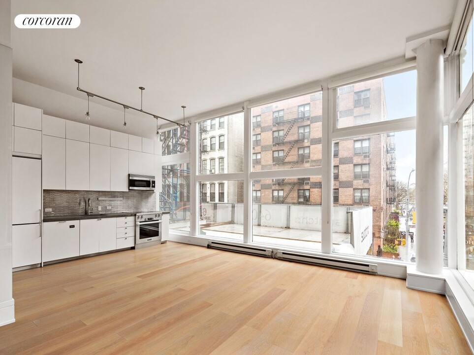 640 Broadway in New York, NY - Foto de edificio