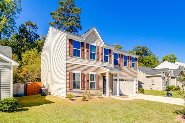 1108 Lake Village Dr in Columbia, SC - Building Photo - Building Photo