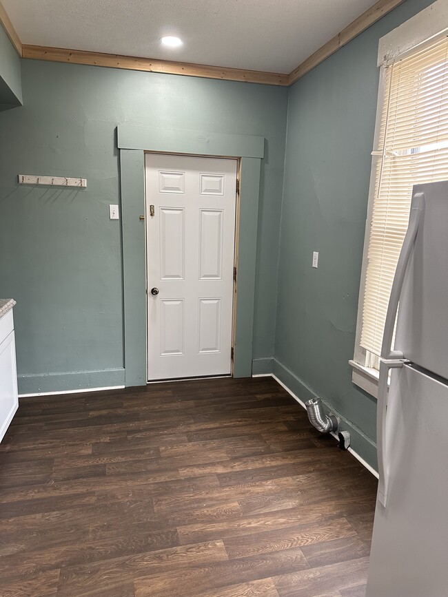 414 W 7th St, Unit 414 w 7th