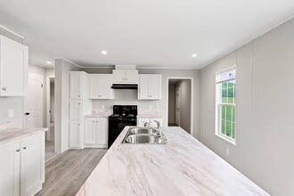 24 Landrey Dr in Vincennes, IN - Building Photo - Building Photo