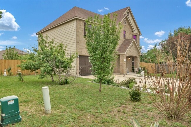 1609 Bayland St in Round Rock, TX - Building Photo - Building Photo
