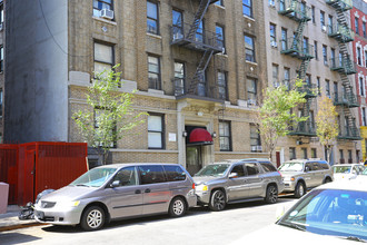 516-518 W 174th St in New York, NY - Building Photo - Building Photo