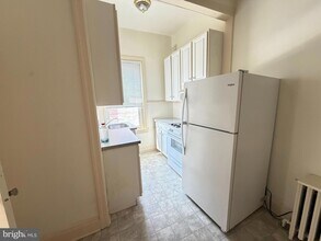 0 Brown St in Philadelphia, PA - Building Photo - Building Photo