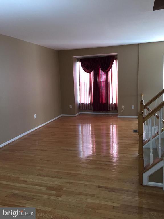 2503 Clover Field Cir