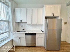 1362 N Bosworth Ave, Unit 3B in Chicago, IL - Building Photo - Building Photo
