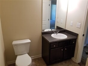 609 Oakside Pl in Acworth, GA - Building Photo - Building Photo