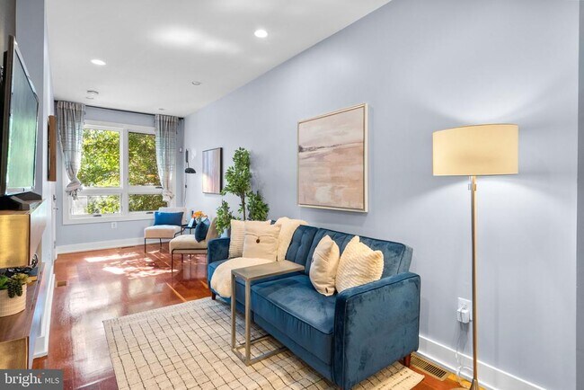 747 Morton St NW in Washington, DC - Building Photo - Building Photo