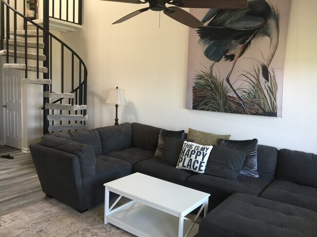 property at 1100 Possum Trot Rd