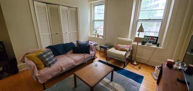 2433 Fairmount Ave, Unit 1