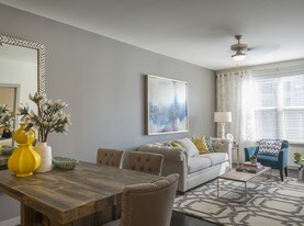 Monaco in Dallas, TX - Building Photo