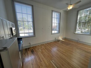 315 W 38th St in Savannah, GA - Building Photo - Building Photo
