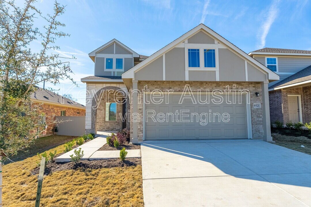 6521 Principale Dr in Pflugerville, TX - Building Photo