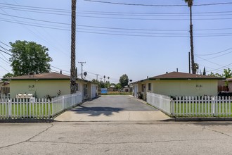 25501 Jane St in San Bernardino, CA - Foto de edificio - Building Photo