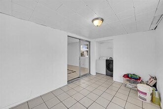 604 SW 6th Ave in Fort Lauderdale, FL - Building Photo - Building Photo