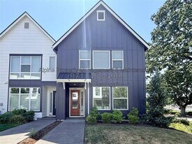 7226 SE Blanton St in Hillsboro, OR - Building Photo