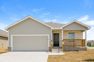 2461 Vesper Bnd in New Braunfels, TX - Building Photo