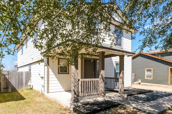13125 Briarcreek Loop in Manor, TX - Building Photo - Building Photo