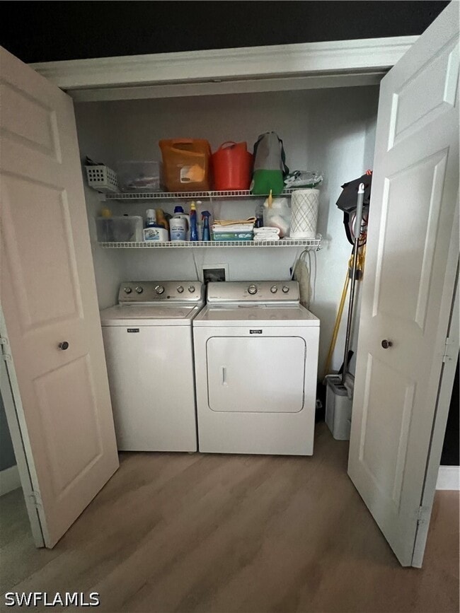 property at 1095 Partridge Cir