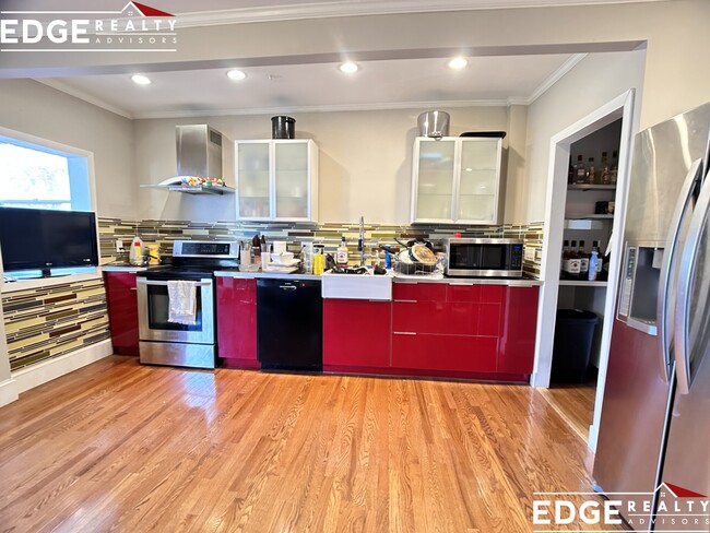 21 Newcastle Rd, Unit 2