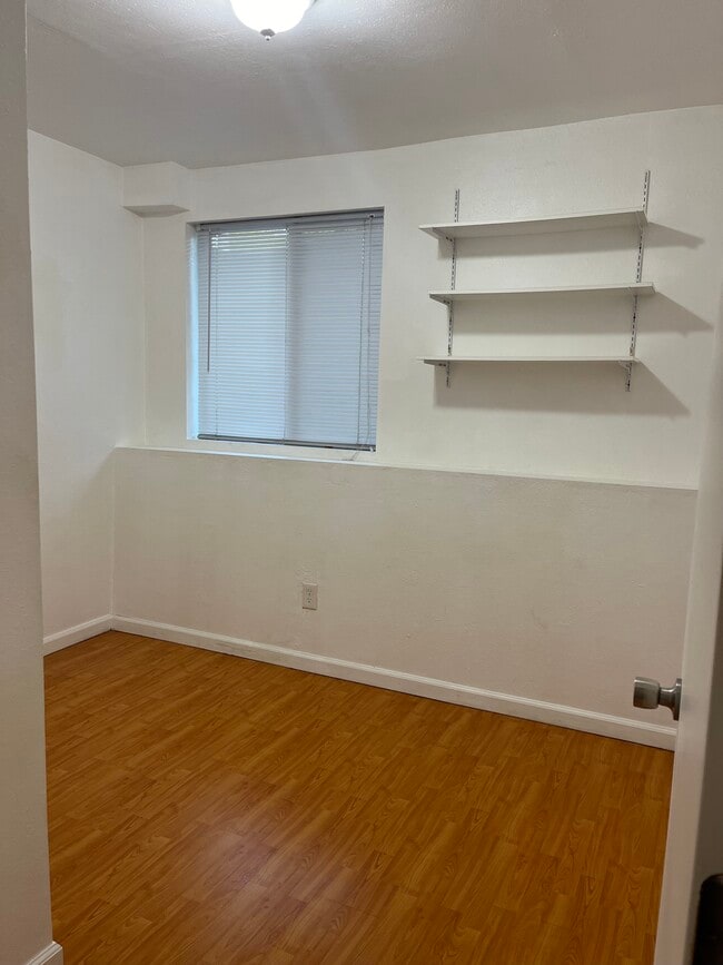 16 Victoria St, Unit House in San Francisco, CA - Building Photo - Building Photo