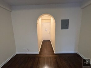 AMSTERDAM AVENUE in New York, NY - Building Photo - Building Photo