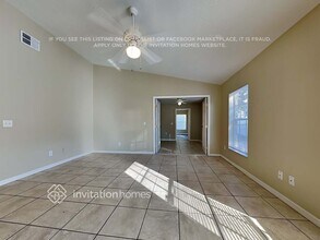 3248 Grand Pines Dr in Lakeland, FL - Building Photo - Building Photo