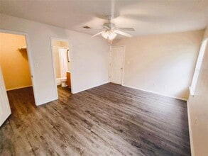 2421 Wisteria Way in Round Rock, TX - Building Photo - Building Photo