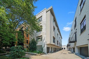 2231 N Lister Ave in Chicago, IL - Building Photo