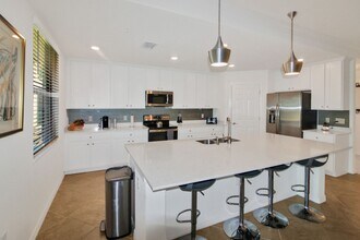 10792 Tarflower Dr in Venice, FL - Building Photo - Building Photo