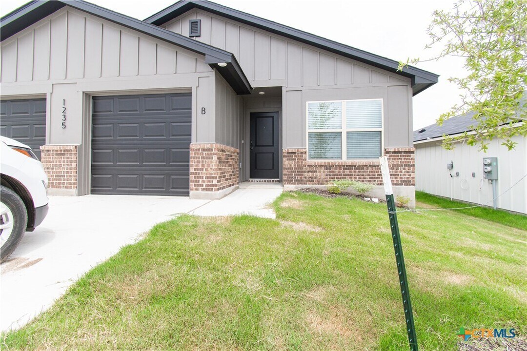 1235 Concord Dr in Copperas Cove, TX - Building Photo