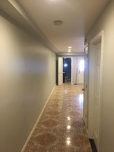 14 Laidlaw Ave, Unit 1 in Jersey City, NJ - Building Photo - Building Photo