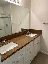 1580 Caraway Dr, Unit A in Costa Mesa, CA - Building Photo - Building Photo