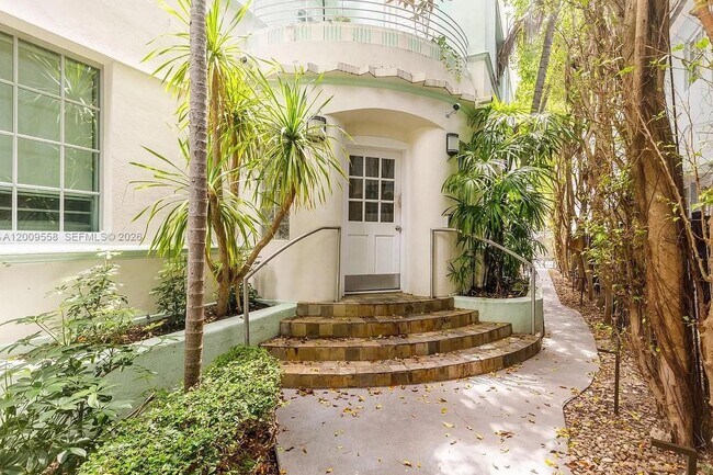 property at 815 Euclid Ave