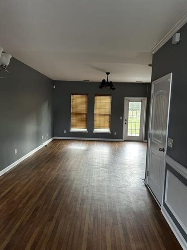46 Twin Oaks Pl in Savannah, GA - Building Photo - Building Photo