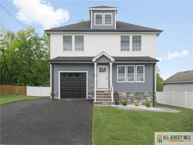 property at 211 E Prospect St