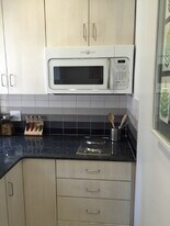 144 Bowdoin St, Unit 64 in Boston, MA - Building Photo