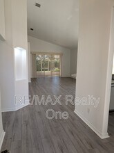 589 W Doerr Path in Hernando, FL - Building Photo - Building Photo