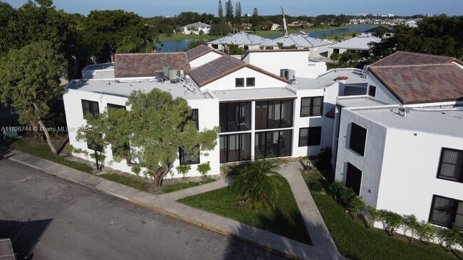 property at 213 Lake Pointe Dr