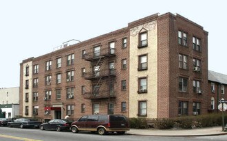 2713-2719 Beverley Rd Apartamentos