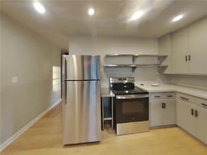 3712 Abbott Ave N in Minneapolis, MN - Building Photo - Building Photo