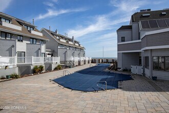 900 Ocean Ave in Point Pleasant Beach, NJ - Building Photo - Building Photo