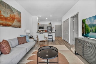 The James on Grand Avenue in Austin, TX - Foto de edificio - Building Photo